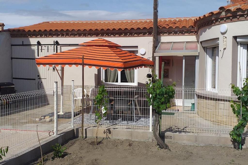 La Maison Du Bonheur Saint-Laurent-de-la-Salanque Exteriör bild